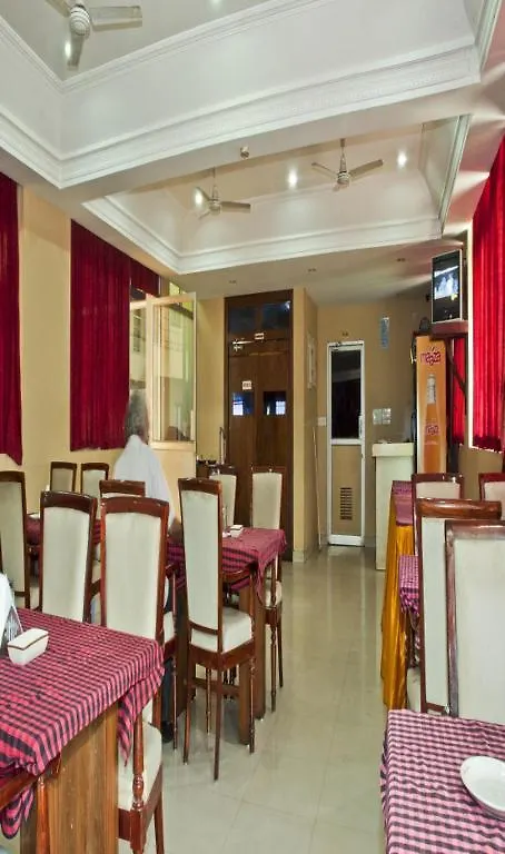 Issacs Regency Hotel Sultan Bathery