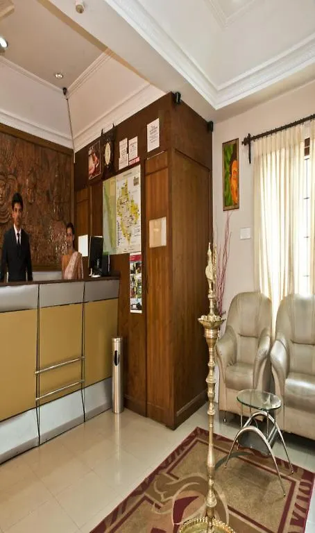 Issacs Regency Hotel Sultan Bathery